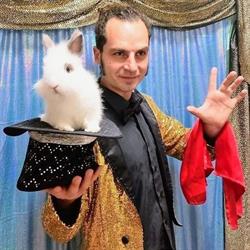 Mago Alex animatore per bambini feste Lecce-Salento, orari di apertura