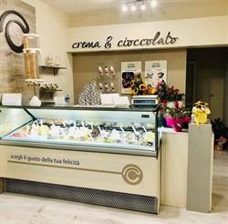 La gelateria Crema & Cioccolato di Ossi, orari di apertura