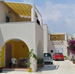 Miniresidence 'La PLumeria' case vacanza a Santa Maria di Leuca, orari di apertura