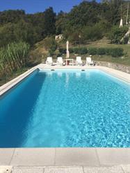 The Cherry House, Carro orari di apertura