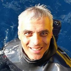 Scubazarshop Max Musella, San Marco Evangelista orari di apertura