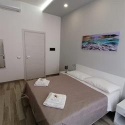 La Casa di Pino, Lampedusa orari di apertura