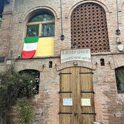 Lambrusco - Crescentine e Tigelle, Bologna orari di apertura