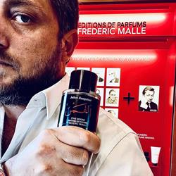 MaiSenzaProfumo.it "Essence Profumeria Artistica dal 1999", Forio orari di apertura