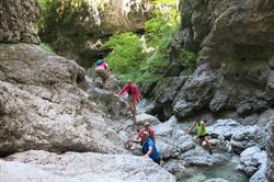 Cai Sezione Di Malo, orari di apertura