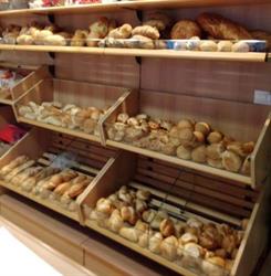 Elvis Dolcè e salato Panetteria- pasticceria, Campeglio orari di apertura
