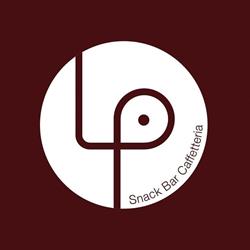 Lollipop Snack Bar, Esine orari di apertura