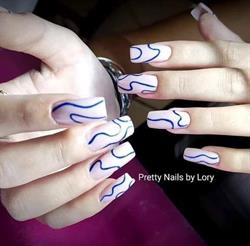 Ricostruzione unghie Massaggi Olistici Salone di bellezza PRETTY NAILS by LORY di Michelin Loredana, Pordenone orari di apertura