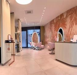 CEVA HAIR SPA, Rho orari di apertura
