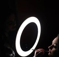 Eleonora Pellegrino MakeUp, Tremestieri Etneo orari di apertura