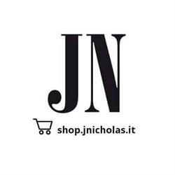 J. Nicholas, Ferrara orari di apertura