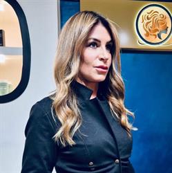 Francesca Zecchinato, Verona orari di apertura