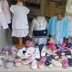 Il Cucciolo - Abbigliamento per bambini e modellismo, Milano orari di apertura