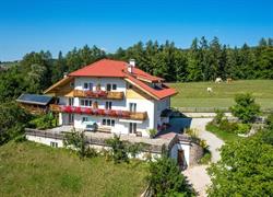 Ferienwohnung-Urlaub am Bauernhof Südtirol-Ritten-Bozen Untertrotnerhof, Renon orari di apertura
