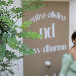 New Dharma, Napoli orari di apertura