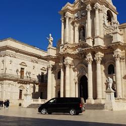 Siracusatransfer by Valdinototours, Palazzolo Acreide orari di apertura