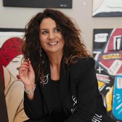 Isabella Pistillo, Andria orari di apertura