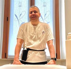 Massaggi olistici - Il benessere a portata di mano di Roberto Intravaia, Treviglio orari di apertura