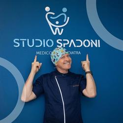Studio Dentistico Dott. Spadoni - Modena Il DENTISTA DEI BAMBINI di MODENA, orari di apertura