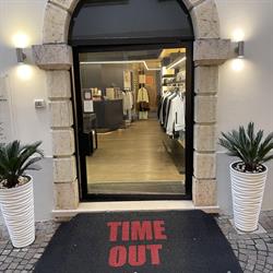 Time Out Sporting Experte Service, Peschiera del Garda orari di apertura