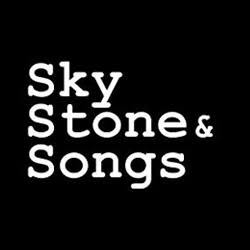 Sky Stone E Songs Sas, Lucca orari di apertura