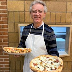 Ristorante e Pizzeria Da Maurizio S.a.s.di Bombace Maurizio & C., Giugliano in Campania orari di apertura