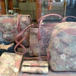 Profumerie Grassi Di Cardini & C. S.N.C., Terni orari di apertura