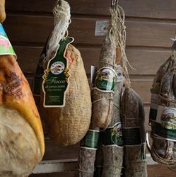 Il Fogliano Ingrosso Di Paganuzzi Roberto & C. S.a.s., Varano de' Melegari orari di apertura