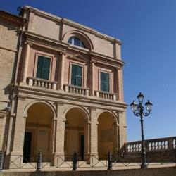 Accademia Georgica, Treia orari di apertura