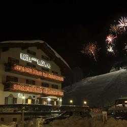Albergo Bucaneve, Folgaria orari di apertura