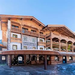 Albergo Croce Bianca, Canazei orari di apertura