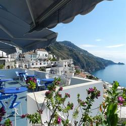 Albergo Holiday, Praiano orari di apertura