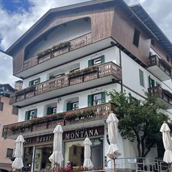 Albergo Montana, Cortina d'Ampezzo orari di apertura