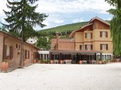 Albergo Ristorante Sasso Bianco, Fiastra orari di apertura
