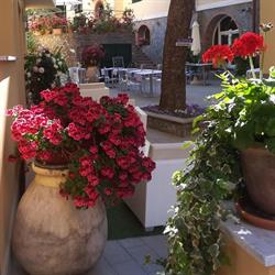 Albergo Ristorante Souvenir, Monterosso al Mare orari di apertura