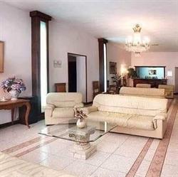 Albergo San Lorenzo, Grosseto orari di apertura