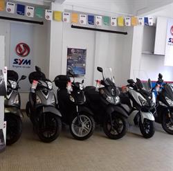Avia Moto Di Voghera Davide & C. (S.a.s.), Torino orari di apertura