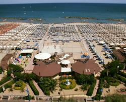 Bagni Cesare e Umberto Di Fuzzi Umberto & C. S.n.c. Beach Center N. 21 - 23, Cattolica orari di apertura