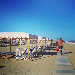 Bagno Ristorante La Spiaggia Camaiore, Lido Di Camaiore - Orari di apertura