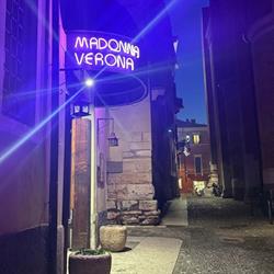 Madonna Verona - Piano bar & Bistrot, orari di apertura