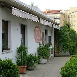 Cafe' de Paris Di Pellicciotta Vania, Termoli orari di apertura