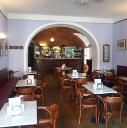 Caffe' Roma, Barge orari di apertura