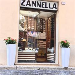 Calzature Zannella Di Fiore Rosario, Fondi orari di apertura