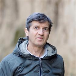 Giuseppe Cauda, Asti orari di apertura