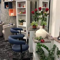 Franca e Claudia Parrucchieri, Imola orari di apertura