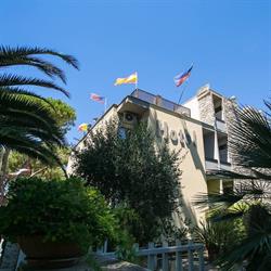 Hotel La Torraccia, Tarquinia orari di apertura