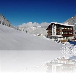 Hotel Sassleng S.n.c., Canazei orari di apertura