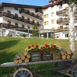 Hotel Splendid, Andalo orari di apertura