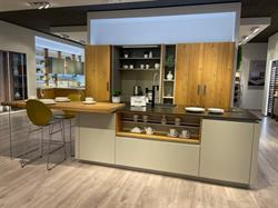 Veneta Cucine Pinerolo - Mobilificio In Cucina Arredamenti, Roletto orari di apertura