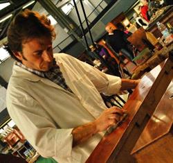 L'Artigiano Di Strano Giancarlo, Genova orari di apertura